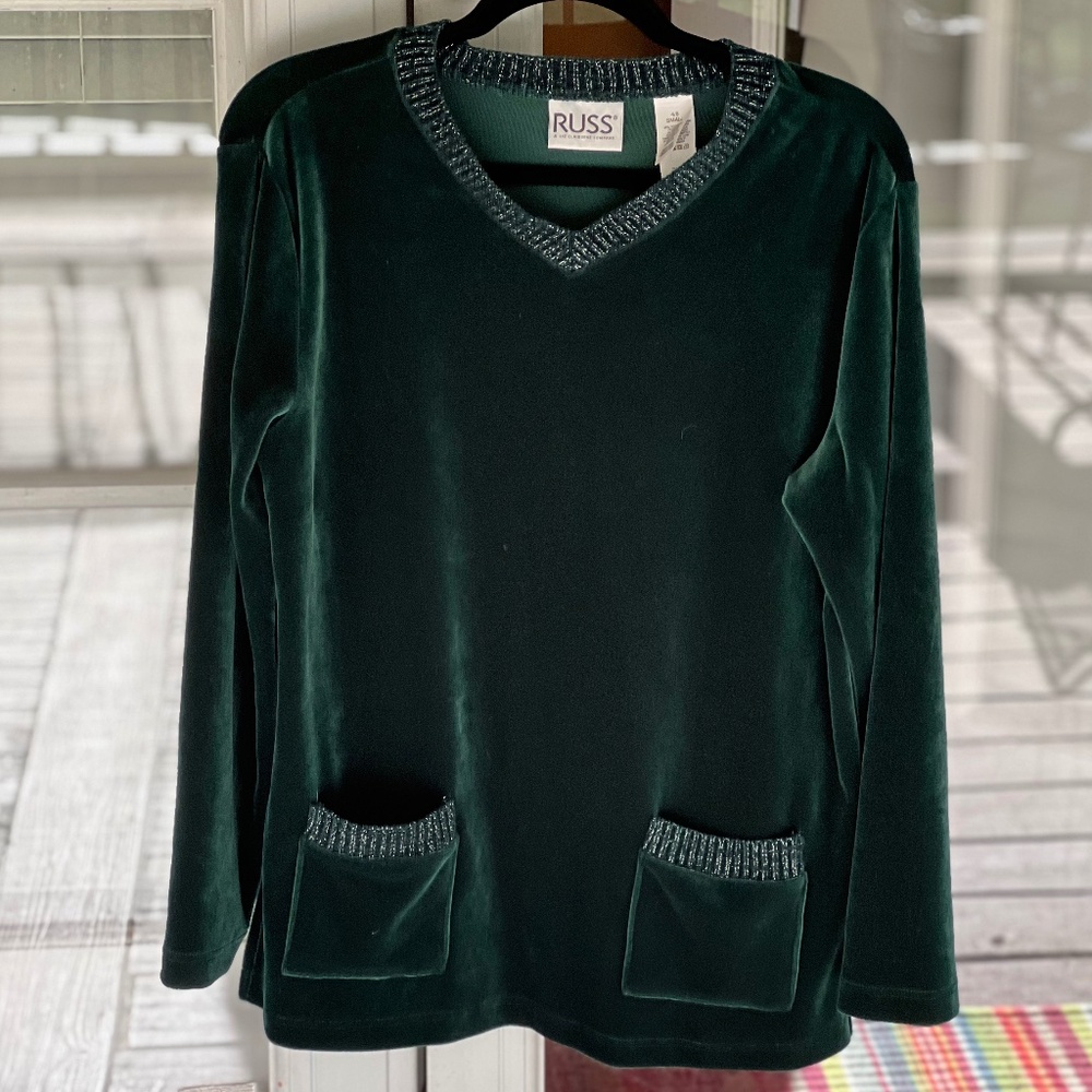 Vintage RUSS by LIZ CLAIBORNE Emerald Green Velvet Tunic Top / Size M